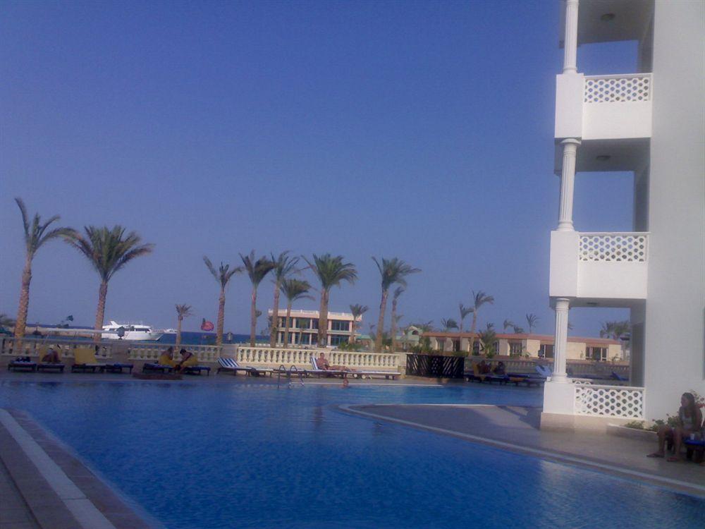 Golden 5 Emerald Resort Hurghada Exterior photo